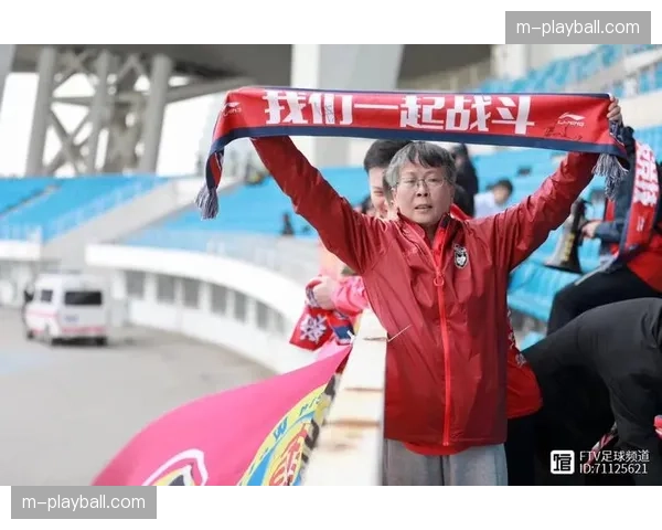 纪录片《我们的德甲》第三集播出,聚焦球迷文化与客场远征故事 纪录片《我们的德甲》第三集播出,聚焦球迷文化与客场远征故事